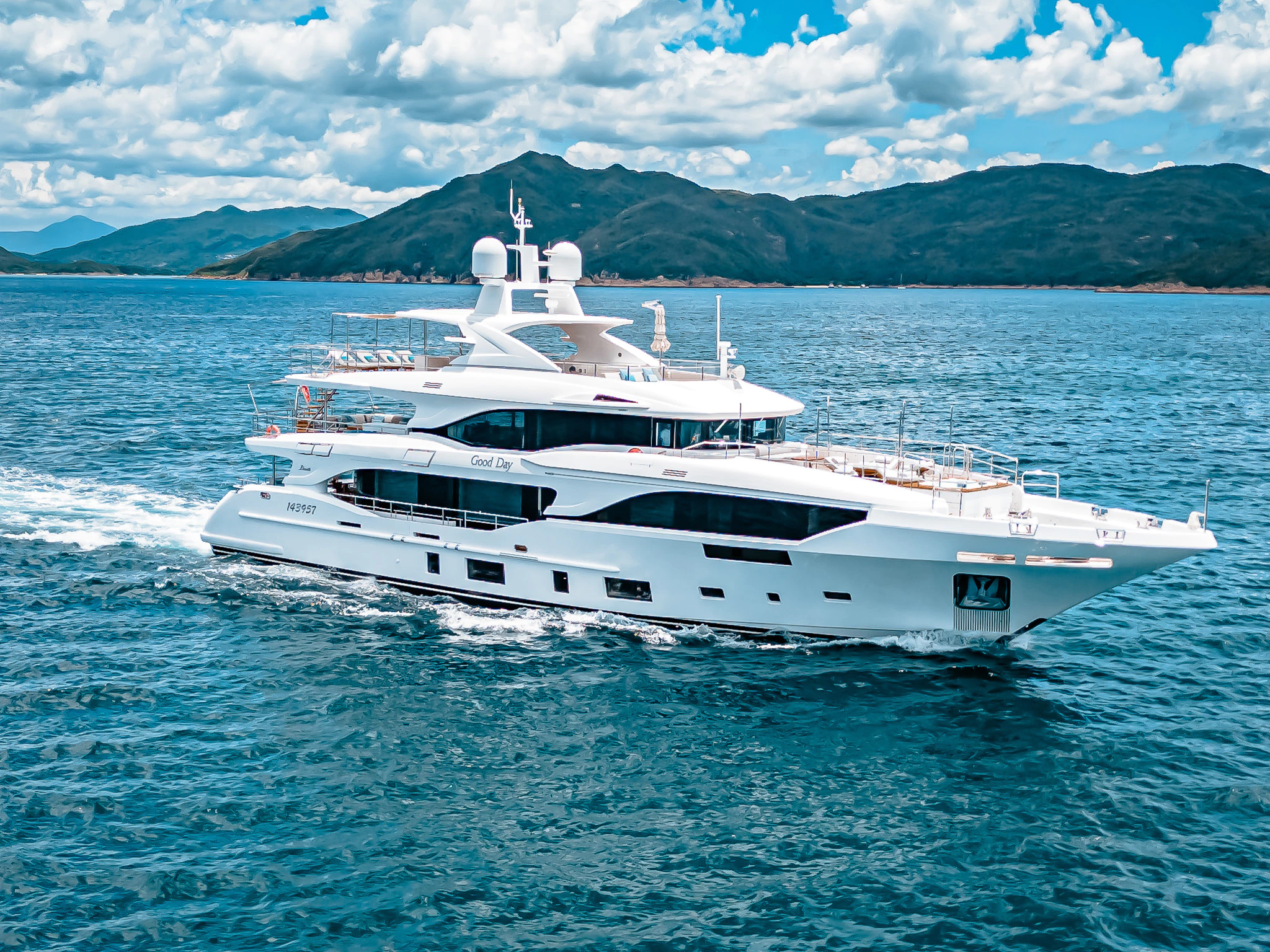 Aperçu de Yatch